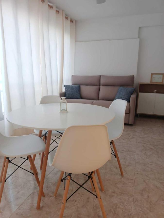 شقة Benidorm Carolina Beach & Pool المظهر الخارجي الصورة