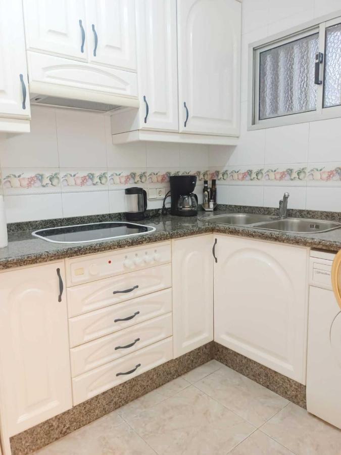 شقة Benidorm Carolina Beach & Pool المظهر الخارجي الصورة