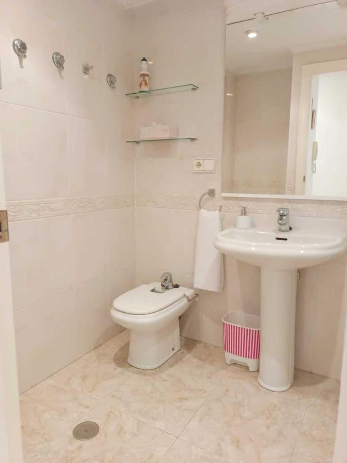 شقة Benidorm Carolina Beach & Pool المظهر الخارجي الصورة